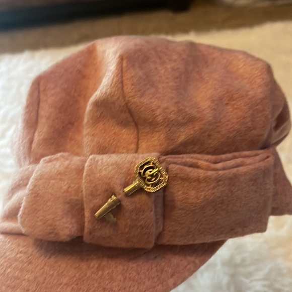 Wool JUICY, shade of pink hat! So cute!! Warm SZ OS Juicy Couture - Picture 4 of 5